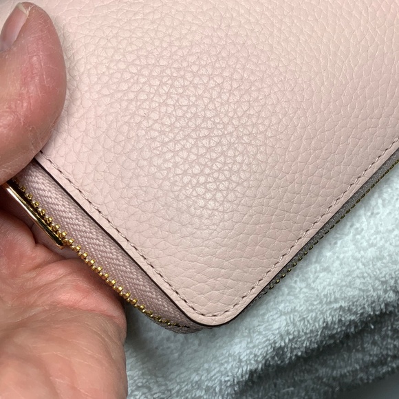 Michael Kors Jet Set Travel Large Pebbled Leather Wristlet - Picture 12 of 16